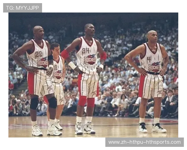 休斯顿火箭队篮球风格解析及战术变化详解